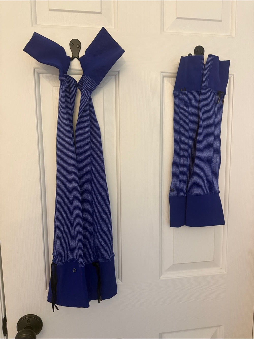 lululemon athletica Royal Blue Striped Leg warmers and Arm warmers